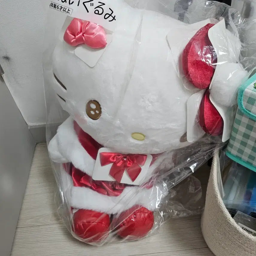 [BUNJANG] Hello Kitty Large Plush Bundle Set / 키티 대형인형(일괄)