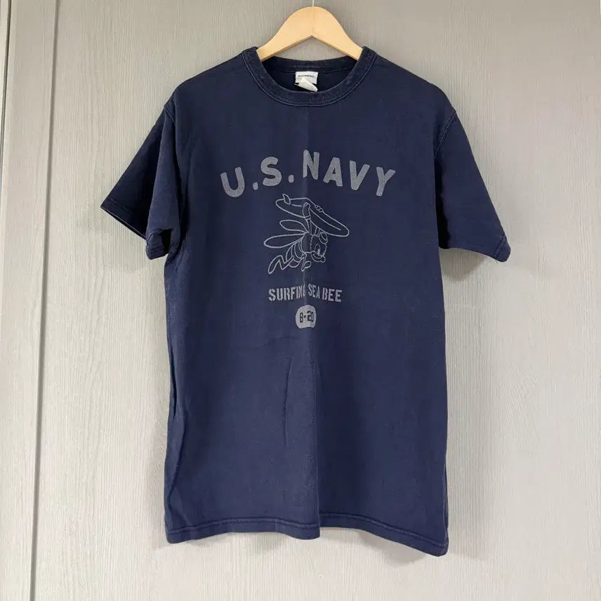 [BUNJANG] Outstanding US Navy Short Sleeve T-Shirt / (아웃스탠딩) US 네이비 반팔 티셔츠 S