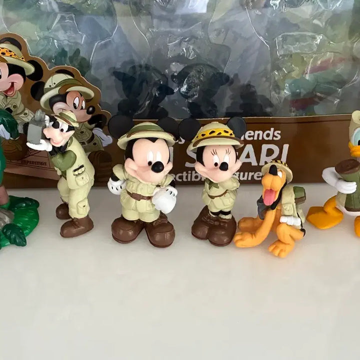 [BUNJANG] Disney Mickey and Friends On Safari Figure Set / 디즈니 미키와 친구들 온 사파리 피규어 세트