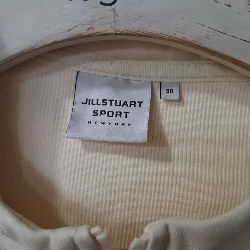 [BUNJANG] JILLSTUART Ivory Hooded Zip-Up Size 66 / 질스튜어트 아이보리 후드 짚업 66