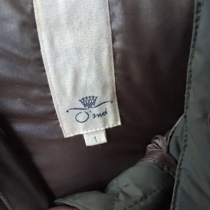 [BUNJANG] Ozsseccon Khaki Short Padded Vest 55 / 오즈세컨 카키색 숏패딩 조끼 55