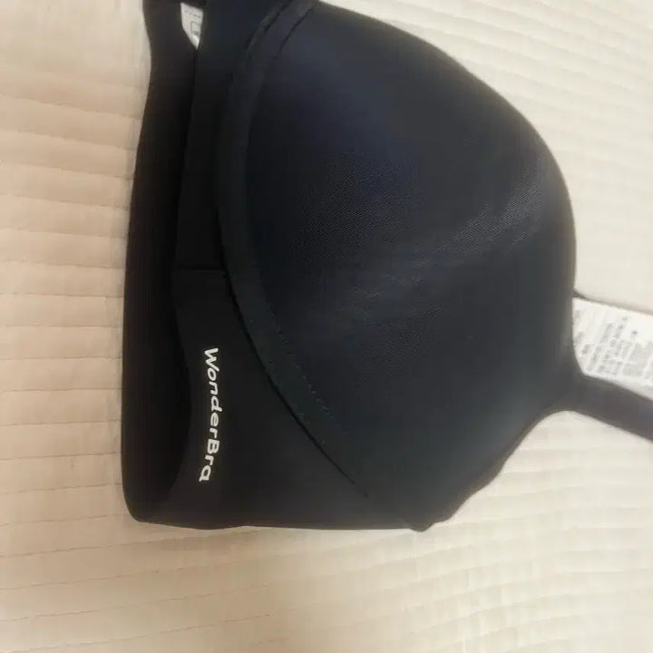 [BUNJANG] Wonderbra Black Bra 80C / 원더브라 블랙 브라 80c