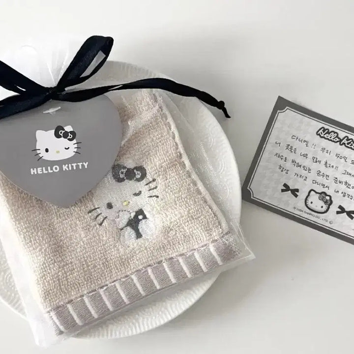 [BUNJANG] Black Kitty Embroidered Handkerchief Gift Set (Japanese Genuine) / 블랙키티 자수 손수건 일본정품 선물세트