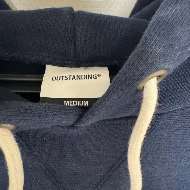 [BUNJANG] Outstanding Navy Hoodie M Size / (M)아웃스탠딩 후드