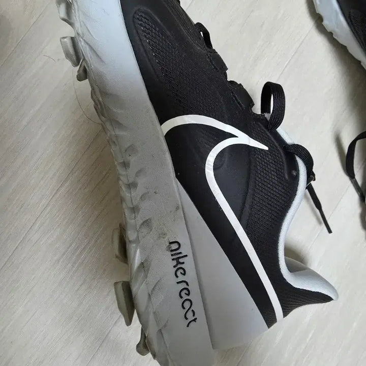 [BUNJANG] Nike Golf Shoes Size 275 / 나이키 골프화 275