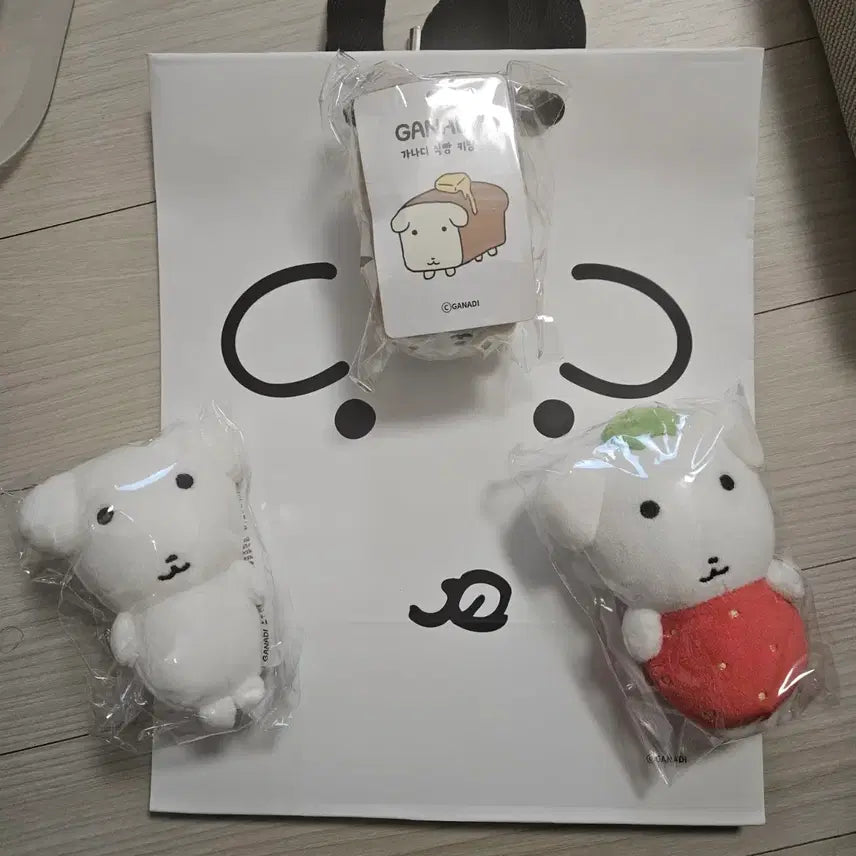 [BUNJANG] Ganadi Bread Ganadi Strawberry Ganadi Basic Set / 가나디 식빵가나디 딸기가나디 기본가다니 세트