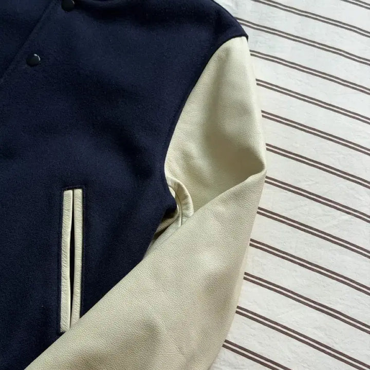 [BUNJANG] Golden Bear Varsity Jacket Navy S / [S] 골든베어 바시티 자켓 네이비