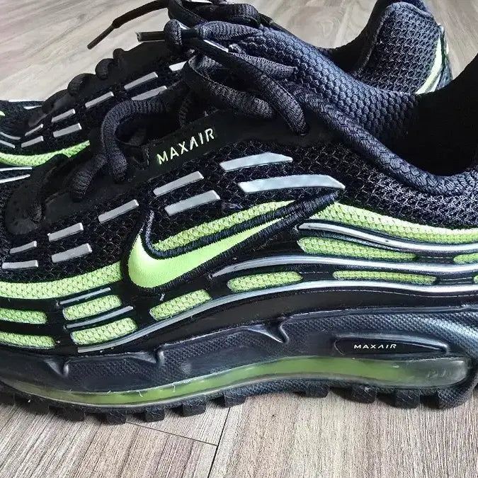 [BUNJANG] Nike Air Max TL 2.5 Sneakers Black / 나이키 에어맥스 스니커즈 240 블랙 TL2.5