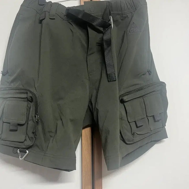 [BUNJANG] Nike ACG Sequoia Cargo Shorts Size S / 나이키 ACG 21S 카고 반바지 세퀘이아 해외 S