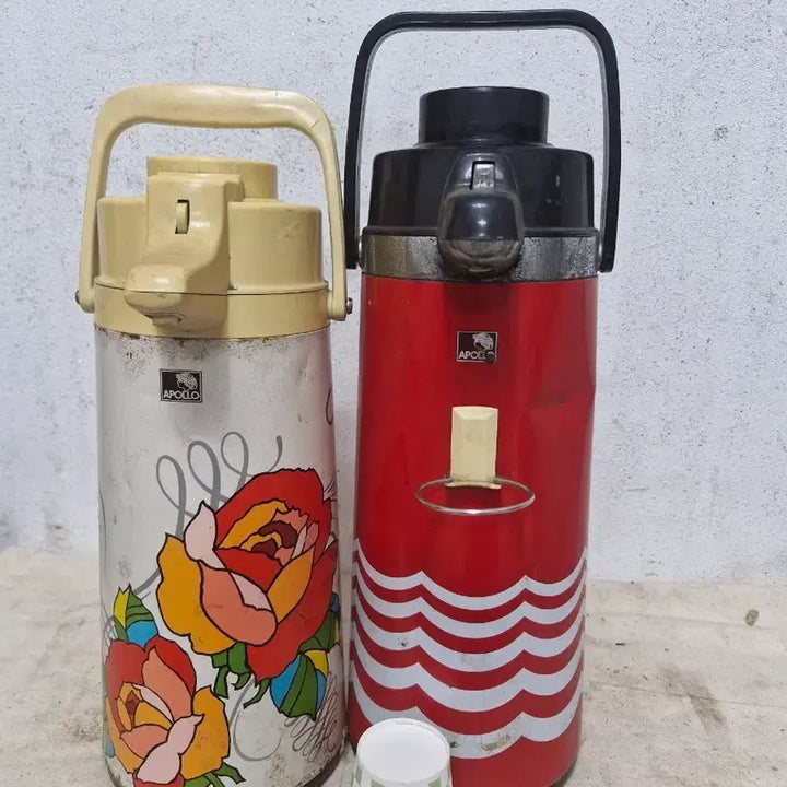 [BUNJANG] Vintage Apollo Water Bottle Thermos Set of 2 / 빈티지 근대사 아폴로 물통 보온병  2개 입니다