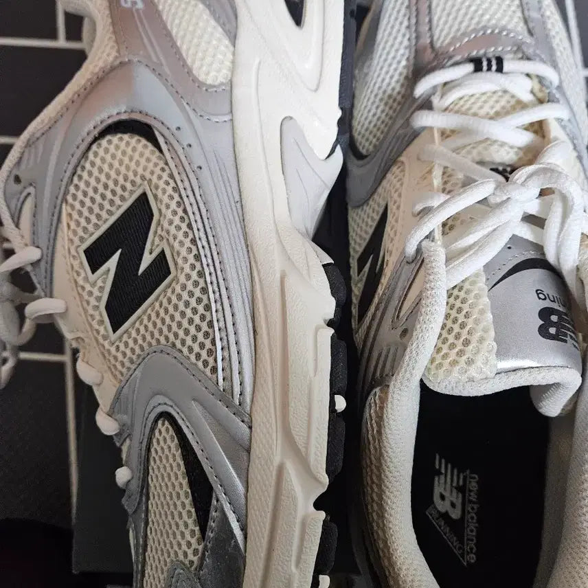 [BUNJANG] New Balance 530 White Silver Sneakers (Size 275) / (새상품)뉴발란스 530 화이트 실버 운동화