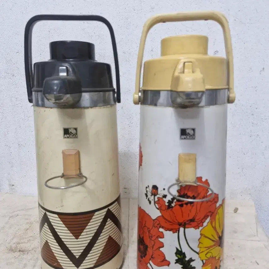[BUNJANG] Vintage Apollo Thermos Bottle Set (2 Pieces) / 빈티지 근대사 아폴로  보온병  2개 입니다