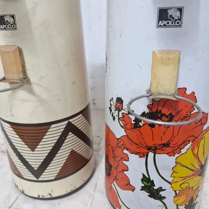 [BUNJANG] Vintage Apollo Thermos Bottle Set (2 Pieces) / 빈티지 근대사 아폴로  보온병  2개 입니다