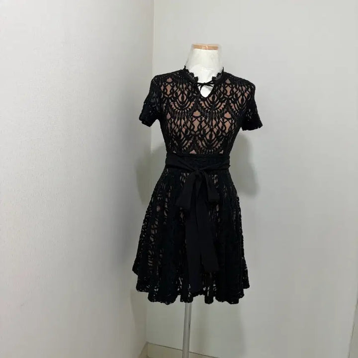 [BUNJANG] Black Lace Ribbon Belt Mini Dress / 블랙 레이스 리본 벨트 원피스