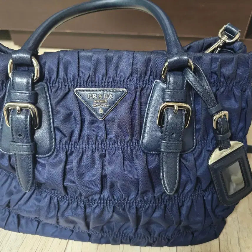 [BUNJANG] Prada Gauffre Nylon Tote Bag Baltico Navy / 프라다 가우프레 나일론 토트백 (발티코 네이비/정품)