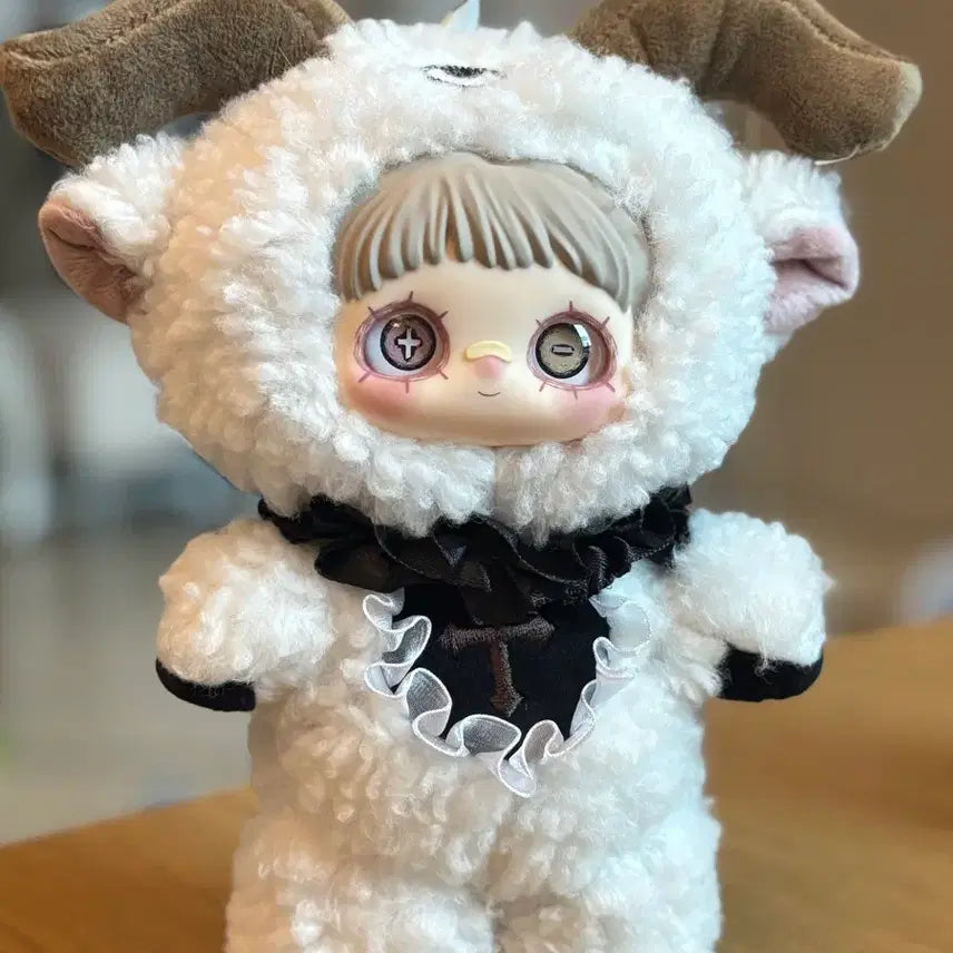 [BUNJANG] MeiMei Dark Forest Blind Box Doll - White Sheep / 메이메이 다크포레스트 블라인드 박스 인형 - 흰 양?흰염소?