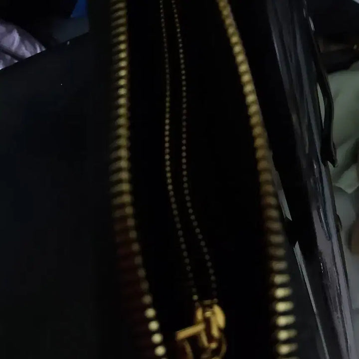 [BUNJANG] Miu Miu Leather Wallet / 미우미우지갑
