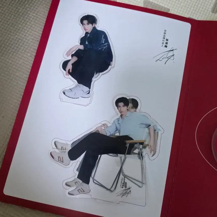 [BUNJANG] Zhang Linghe Standee Set / 정품 장링허 (장릉혁) 아크릴 스탠드 4개 세트 판매