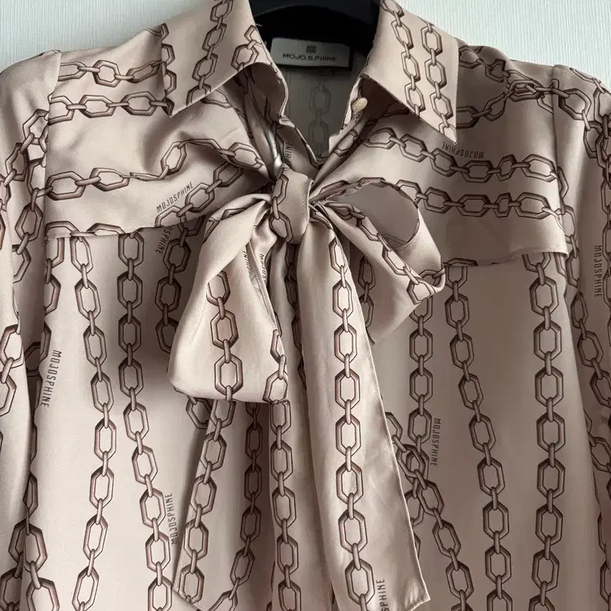 [BUNJANG] MOJO.S.PINE Chain Pattern Blouse / 모조에스핀 정가46만 체인 패턴 블라우스