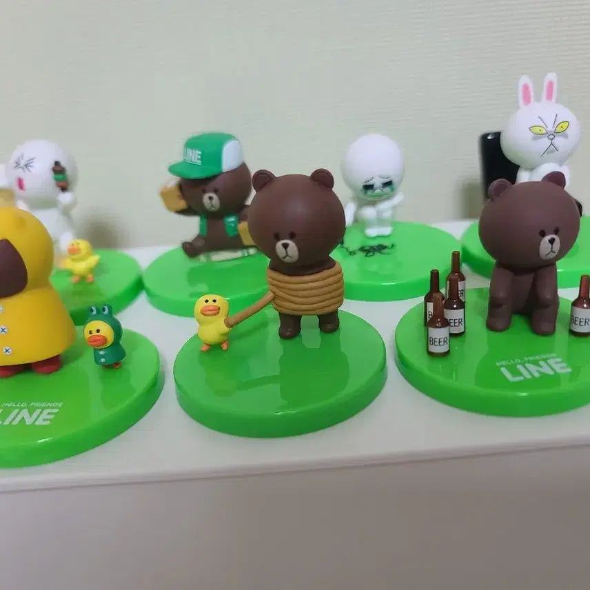 [BUNJANG] Line Friends 7-Figure Set / 라인프렌즈 피규어 7종 팝니다.
