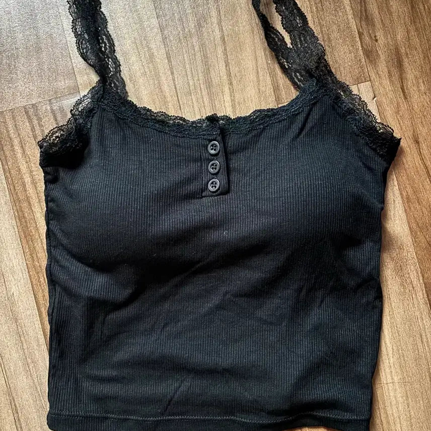 [BUNJANG] Lace Strap Tank Top Black / 레이스 블랙 끈 나시