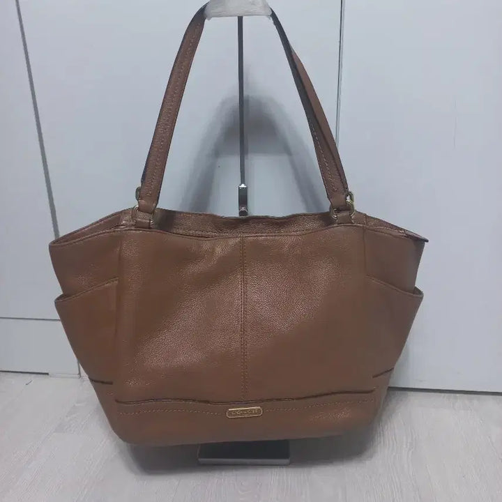 [BUNJANG] Coach Convertible Tote Shoulder Bag Camel / 코치 토트백 겸 숄더백. 카멜