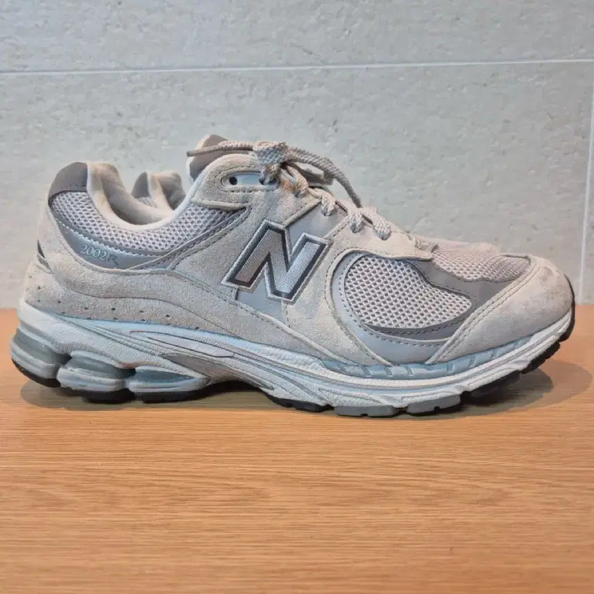 [BUNJANG] New Balance 2002R Grey 285mm / 뉴발란스 2002R 285mm 그레이