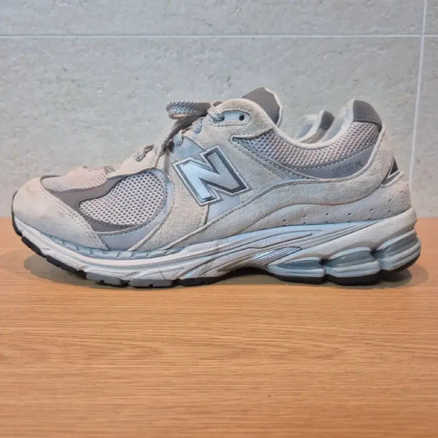 [BUNJANG] New Balance 2002R Grey 285mm / 뉴발란스 2002R 285mm 그레이