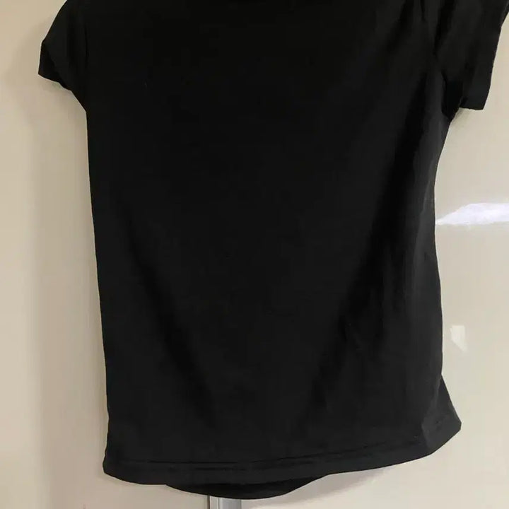 [BUNJANG] Slim Fit Heart Half Sleeve T-Shirt / 슬림티 하트티 반팔티