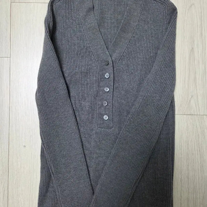 [BUNJANG] Ornitt Grey Knit Sweater / 오르 니트 s 그레이