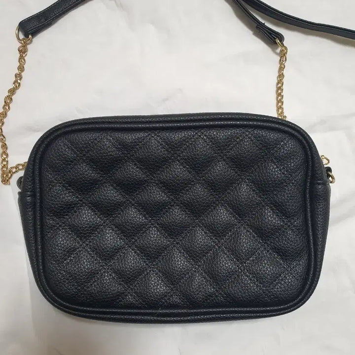 [BUNJANG] Sanrio Kuromi Quilted Shoulder Bag Crossbody Bag / 산리오 쿠로미 퀼팅 숄더백 크로스백