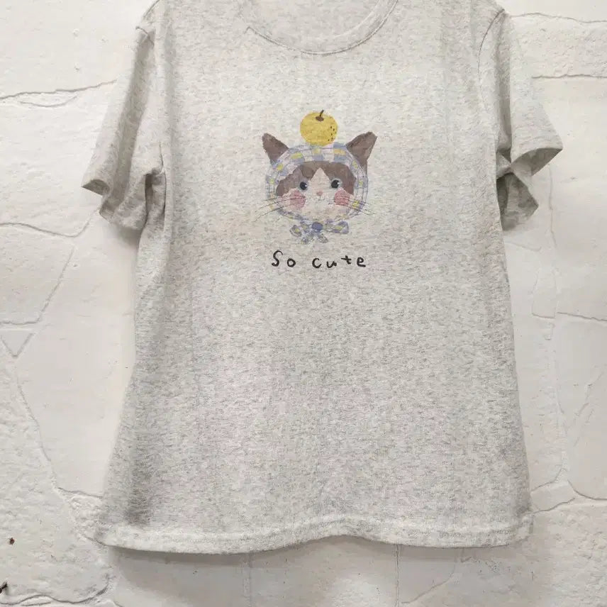 [BUNJANG] Cute Cat Short Sleeve T-Shirt / 귀여운냥이 반팔티 (새상품)