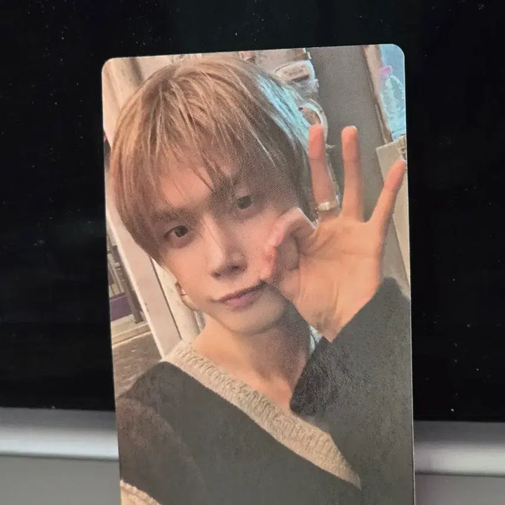 [BUNJANG] TXT Yeonjun Thorn Showcase A Photocard / 투바투 연준 가시덤불 쇼케이스 A 포카