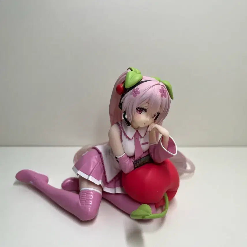 [BUNJANG] Taito Sakura Miku Desktop Cute Figure / 타이토 사쿠라미쿠 데스크탑 큐트 피규어