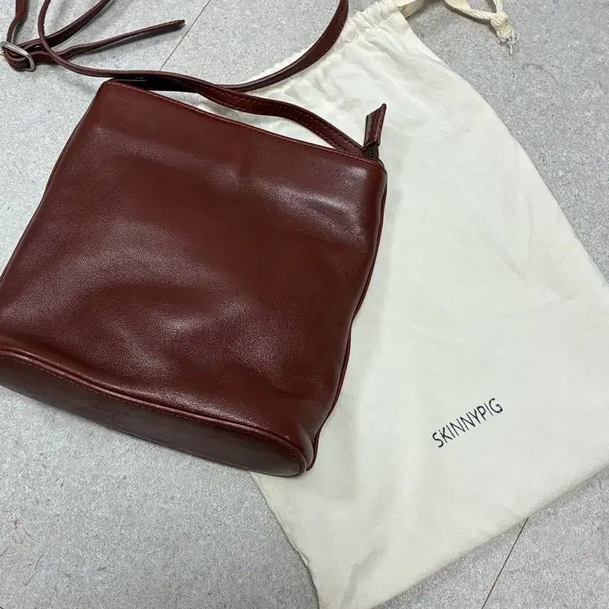 [BUNJANG] Skinny Pig Cowhide Leather Bag / 스키니피그 소가죽 가방