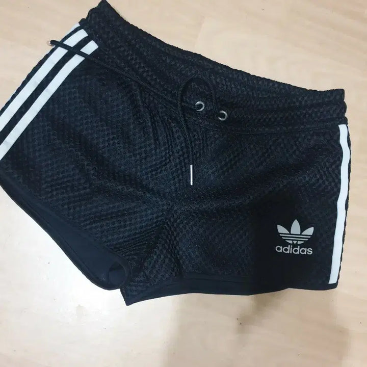 [BUNJANG] Adidas 3-Stripe Black Shorts Size 90 / 아디다스  쇼츠 90 상태 좋고 정품
