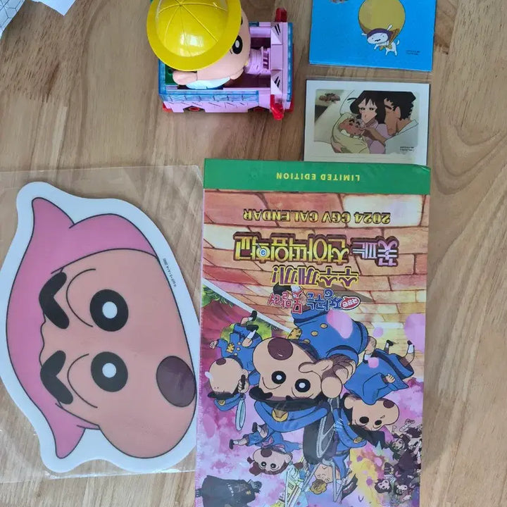 [BUNJANG] Crayon Shin-chan 2024 CGV Limited Edition Calendar &amp; Goods / 2024년 짱구는 못말려 CGV 캘린더 한정판 및 굿즈 팝니다