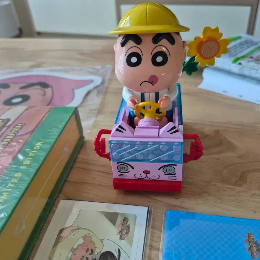 [BUNJANG] Crayon Shin-chan 2024 CGV Limited Edition Calendar &amp; Goods / 2024년 짱구는 못말려 CGV 캘린더 한정판 및 굿즈 팝니다