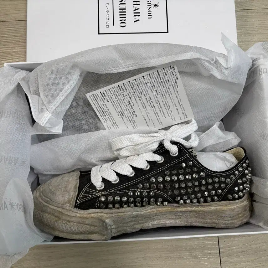 [BUNJANG] Mihara Yasuhiro Peterson 23 Studded Black Size 44 / 미하라야스히로 피터슨23 스터드 블랙 44사이즈