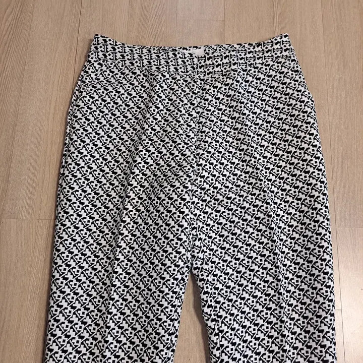 [BUNJANG] Patterned Slacks Pants Size 66 / 패턴 여성 바지 슬랙스사이즈66