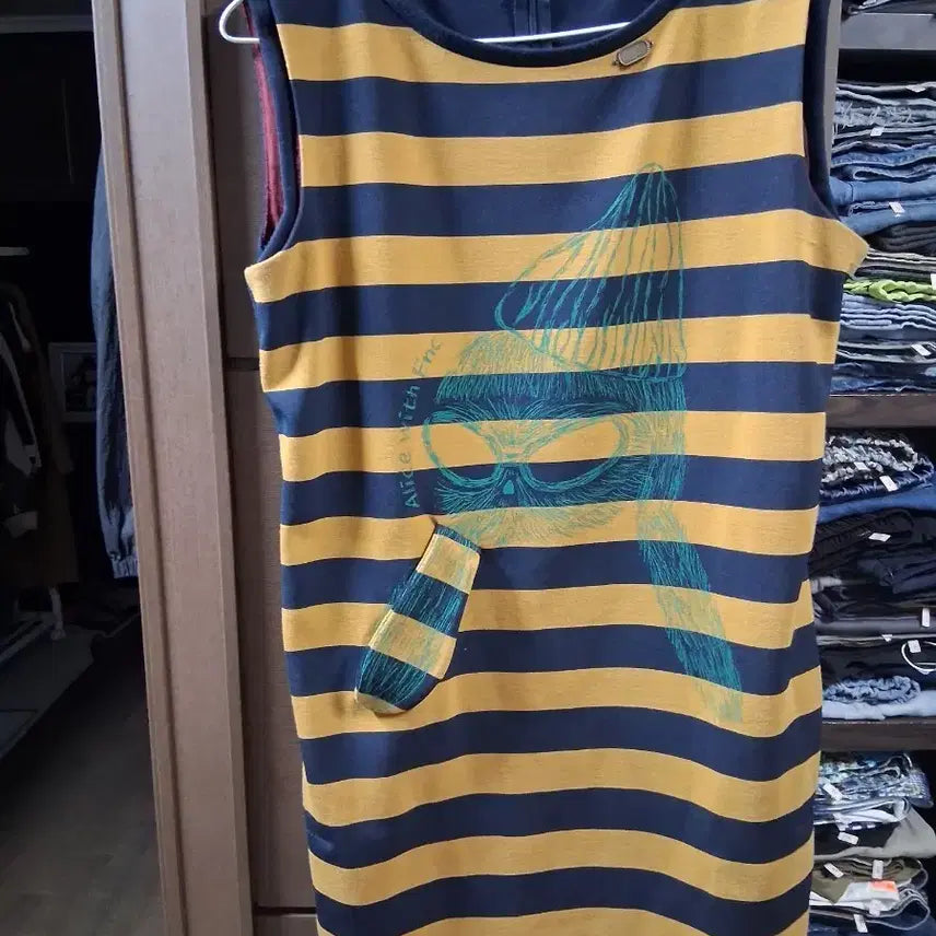 [BUNJANG] EnC Striped Sleeveless Dress / EnC 스트라이프 패턴 민소매 원피스(프리)