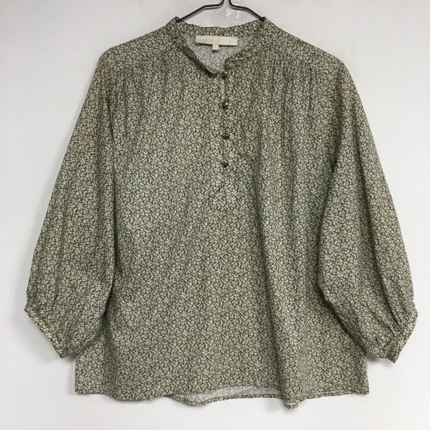 [BUNJANG] Vanessa Bruno Button Flower Blouse / 바네사부르노 콩단추 플라워 블라우스 36