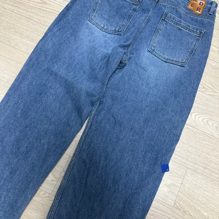 [BUNJANG] Ader Error Sig; SV Tag Jeans 01 Sky Blue / [L]아더에러 시그니피컨트 SV 태그 진 01 스카이 블루