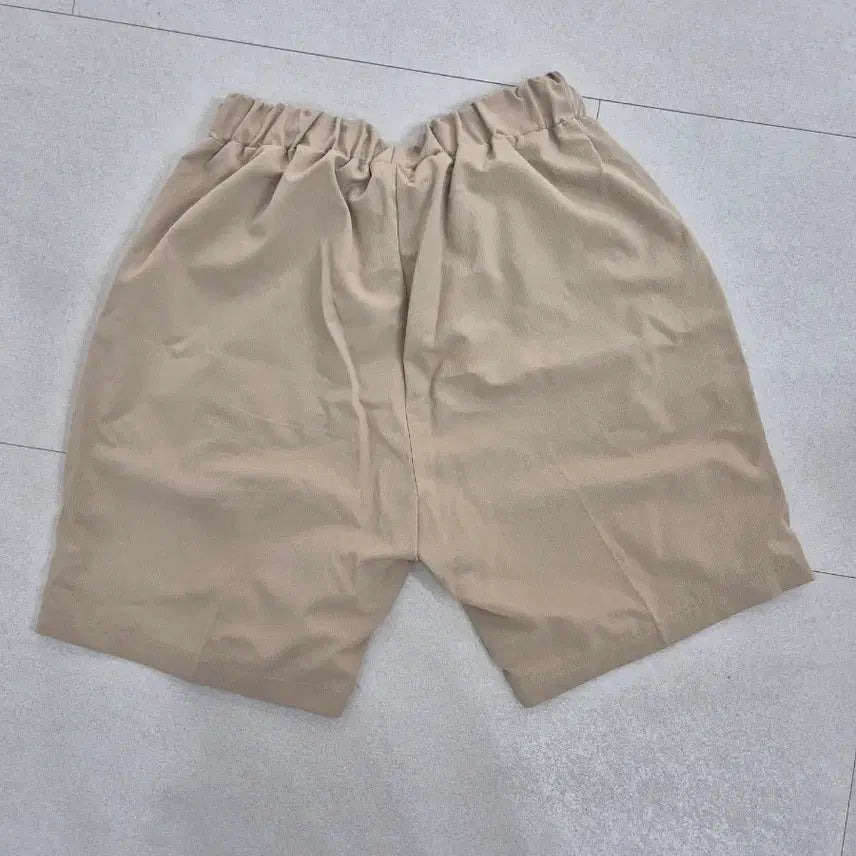 [BUNJANG] Beige Banding Shorts (M) / 베이지색 밴딩 반바지(M)