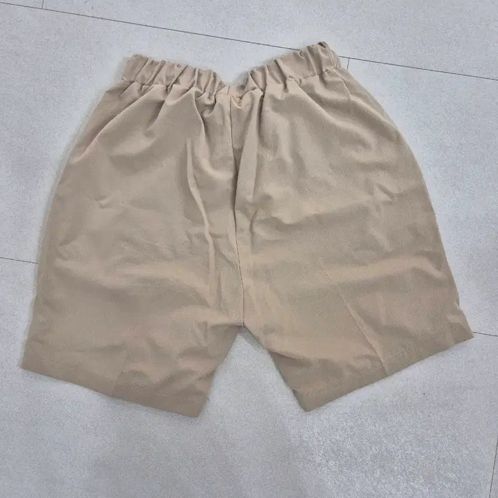 [BUNJANG] Beige Banding Shorts (M) / 베이지색 밴딩 반바지(M)