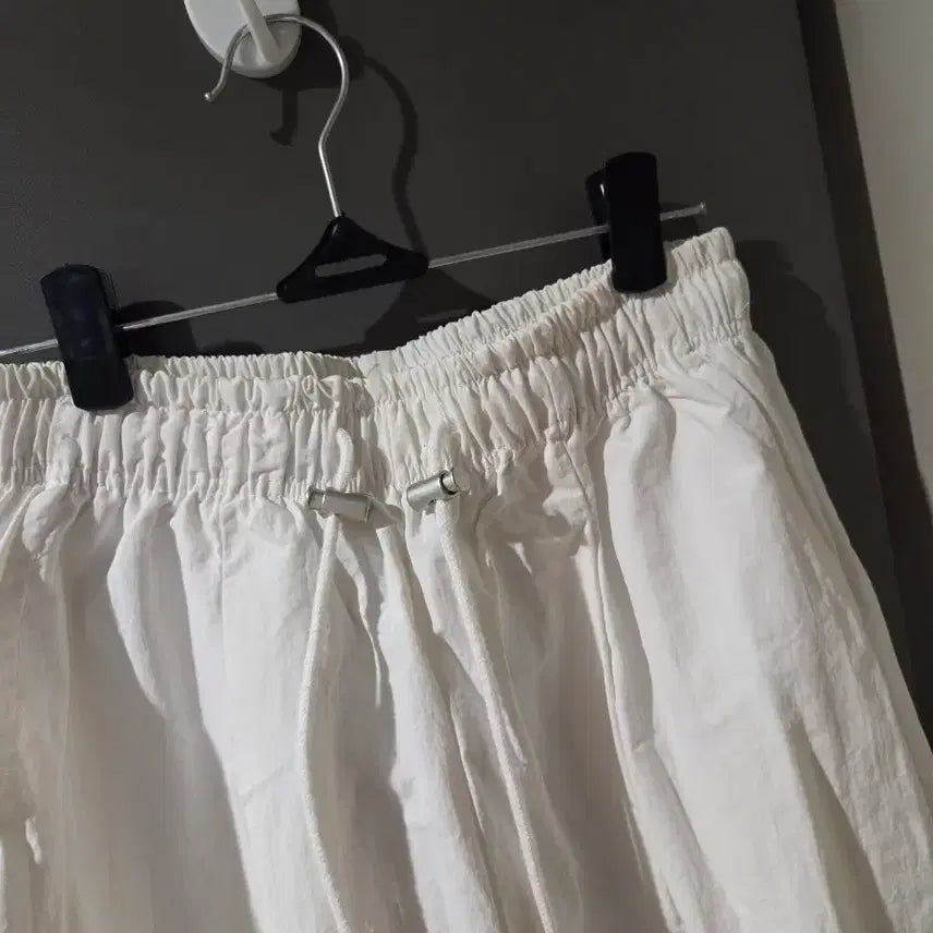 [BUNJANG] Jogger Pants with Elastic Waistband and Adjustable Hem String / 허리밴딩 조거 팬츠 (밑단스트링 조절 가능)