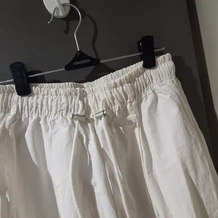 [BUNJANG] Jogger Pants with Elastic Waistband and Adjustable Hem String / 허리밴딩 조거 팬츠 (밑단스트링 조절 가능)