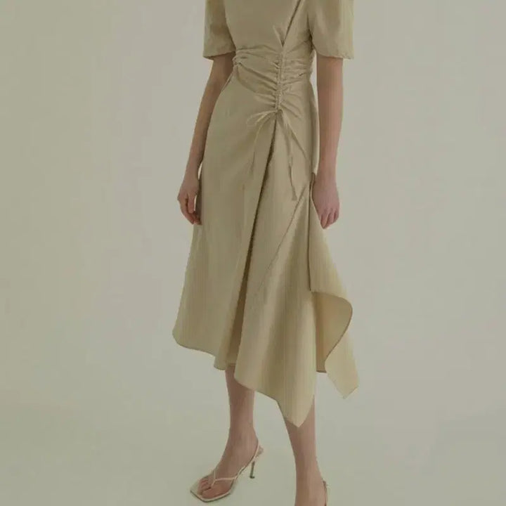 [BUNJANG] Beige Dress - Small / 베이지 원피스