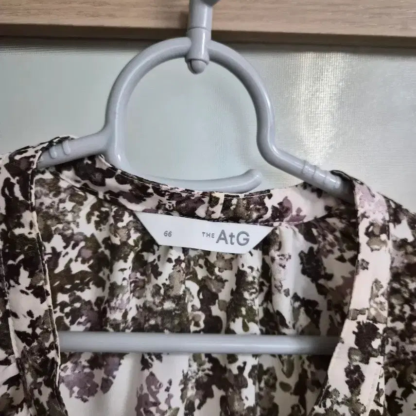 [BUNJANG] Flower Pattern Long Sleeve Blouse / 플라워 패턴 긴팔 블라우스