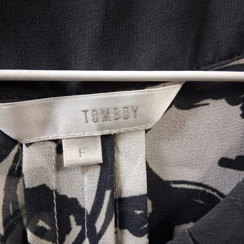 [BUNJANG] Tomboy Pattern Sleeveless Maxi Dress (One Size) / TOMBOY  패턴 나시 원피스(프리사이즈)